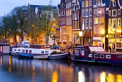 Incentive destination Amsterdam with canal and houseboats