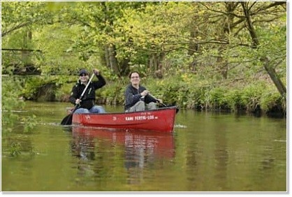 Canoeists on a canoe trip on the Luhe