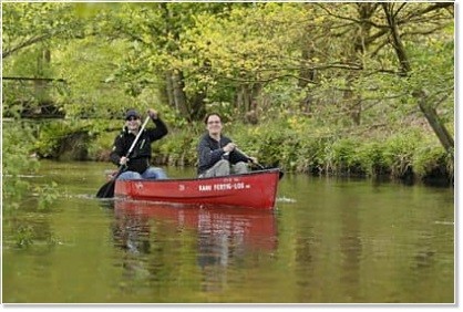 Canoeists on a canoe trip on the Luhe Canoeists on a canoe trip on the Luhe